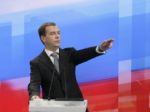 Medvedev: Medzi Ruskom a Západom je nová studená vojna