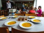 Do školských jedálničkov chcú zaradiť recepty od žiakov