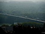 Na bratislavskom moste Lafranconi sa stala nehoda, vodiči sa zdržia