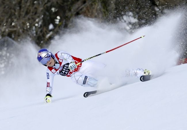 Gutová vyhrala zjazd v La Thuile, Vonnová spadla