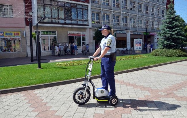Popradskí mestskí policajti budú možno v lete jazdiť na trojkolkách