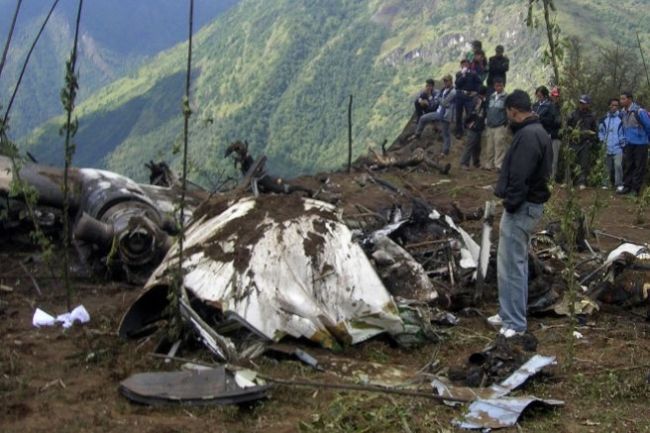 V Nepále sa zrútilo lietadlo, haváriu nikto neprežil