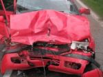 Vodič Škody dostal šmyk, čelnú zrážku s kamiónom neprežil