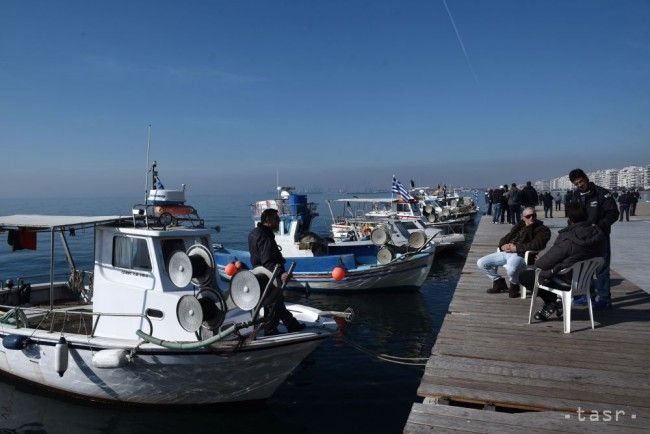 Migračná kríza ohrozuje grécky cestovný ruch, stráca turistov