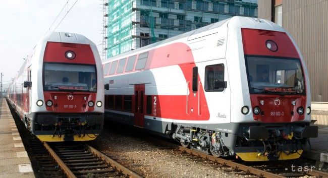 Cestovné poriadky vlakov sa od dnešného dňa upravujú