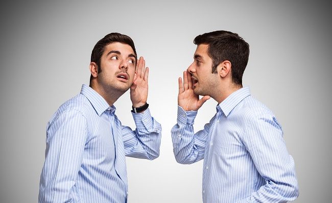 3 hlavné dôvody, prečo sa inteligentní ľudia rozprávajú sami so sebou