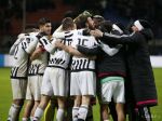 Juventus po jedenástkovej dráme druhým finalistom Talianskeho pohára