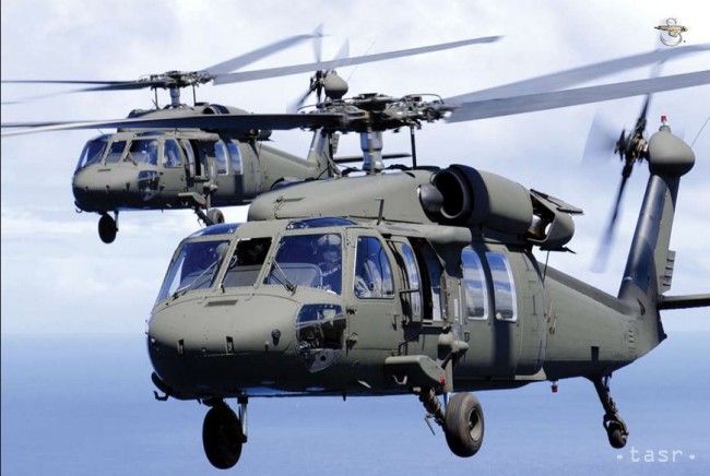 USA odovzdali Jordánsku osem vrtuľníkov Black Hawk na boj proti IS