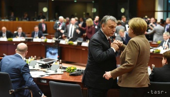 Orbán o migrácii: Radšej konať samostatne, než zostať spolu nečinne