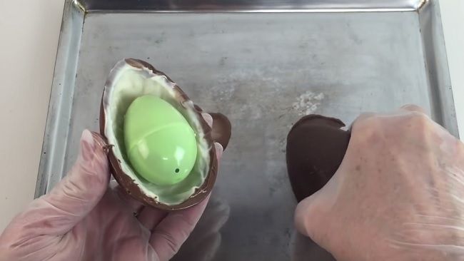 Video: Ako si urobiť kinder vajce
