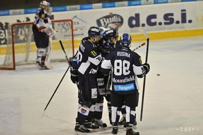 Príkladne bojujúci Martin od úvodu zaskočil Zvolenčanov a vyhral 5:0