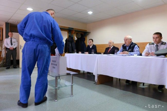 Vo väzenskej nemocnici v Trenčíne neumožnili voliť 23 väzňom