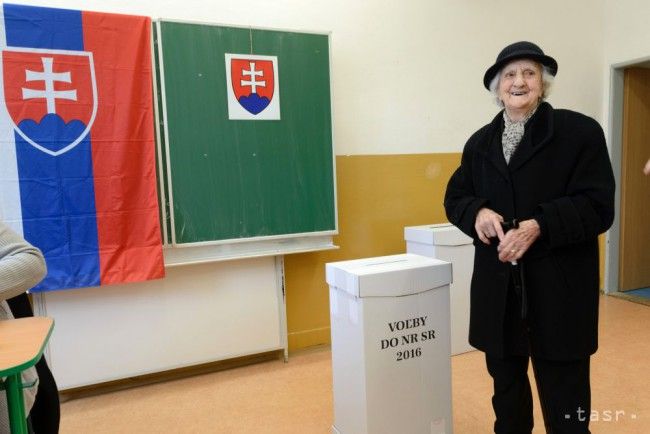 Voličský hlas odovzdala aj 102-ročná švagriná kardinála Korca