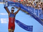 Úvodné podujatie v triatlone v Abú Zabí ovládol Španiel Mola