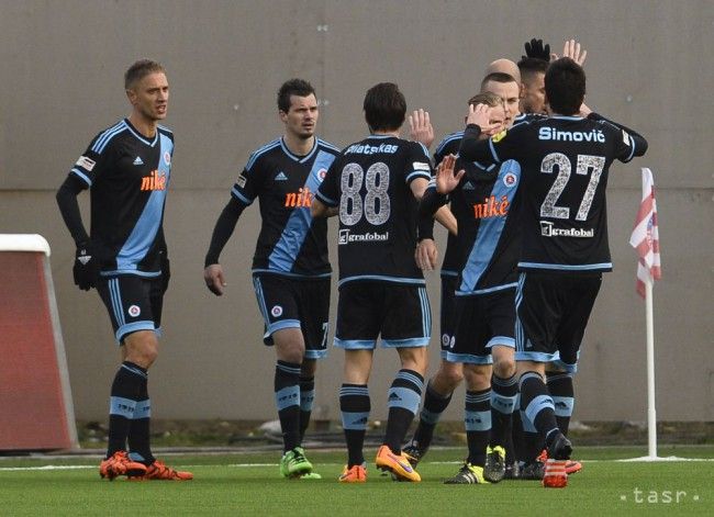 Slovan Bratislava nakoniec Podbrezovú porazil, Trenčín zdolal Skalicu