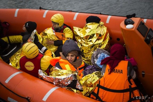 Pri pobreží Turecka sa utopilo ďalších 18 migrantov