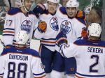 NHL: Sekera prispel asistenciou k triumfu Edmontonu, Detroit prehral