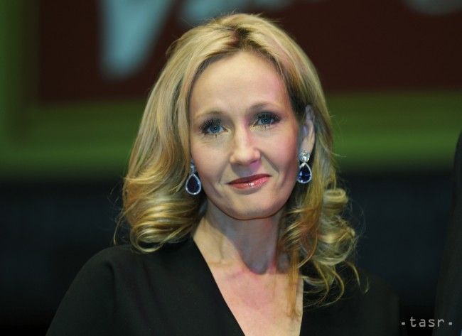 V USA ide do dražby stolička Rowlingovej, autorky Harryho Pottera