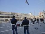 Taliansko-francúzskemu summitu v Benátkach predchádzali protesty