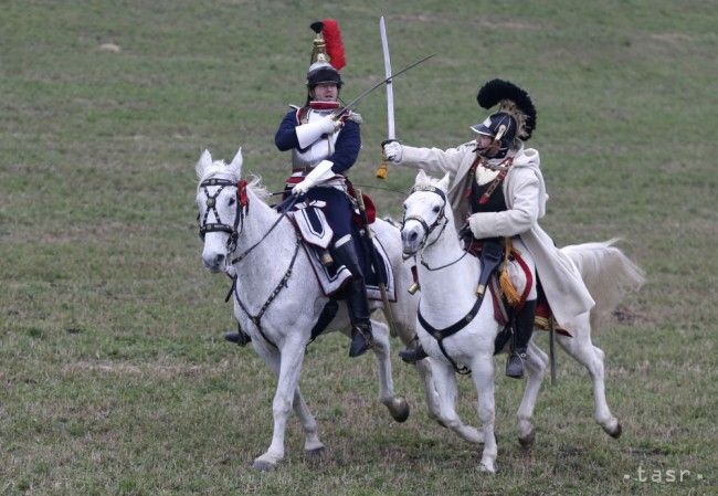 Výstava Od Moskvy do Paríža má zastávku vo Svidníku