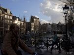 V Amsterdame našli pred barom odseknutú ľudskú hlavu