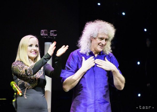 Brian May a Kerry Ellis s piesňami Queen aj Beatles bodovali