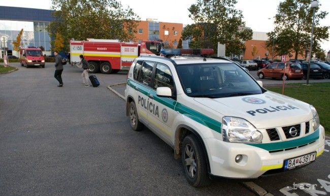 Polícia zo založenia požiaru v Jarovniciach obvinila muža z obce
