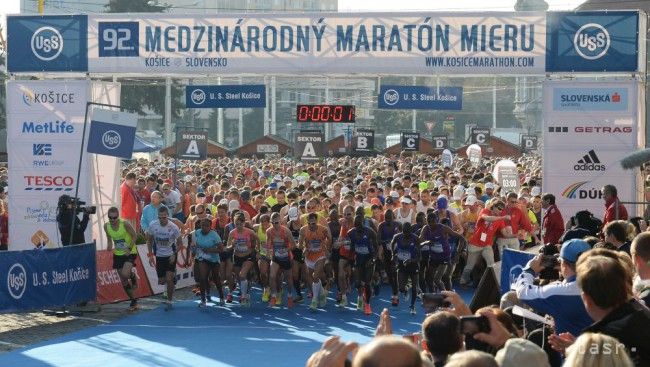 Bežci Maratónu mieru môžu podporiť charitatívne projekty