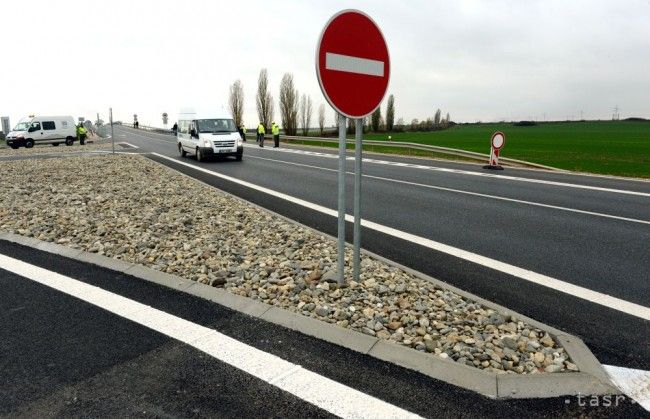 Autodopravcovia vyhlásili štrajkovú pohotovosť, majú požiadavky