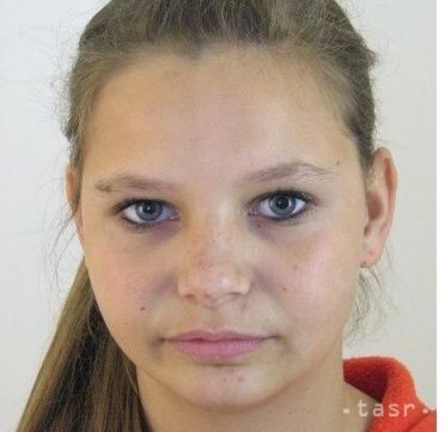 Policajti pátrajú po 17-ročnej Nikole Hromádkovej z Malého Čepčína