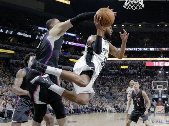 San Antonio doma valcuje, proti Clippers dosiahlo 33. víťazstvo v rade