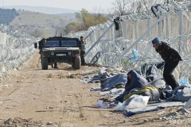Maďarskí policajti odcestovali strážiť macedónsko-grécku hranicu