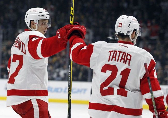 VIDEO: Detroit na postupovej pozícii, Kopitar vzal Stümpelovi rekord