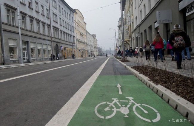 Na začiatku Štúrovej ulice by mala pribudnúť električková zastávka