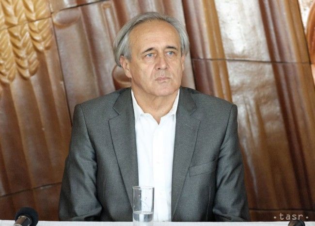 J. Greššo ako riaditeľ nitrianskeho Divadla Andreja Bagara končí