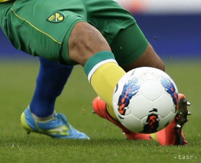 Futbalisti Belgicka po výbuchoch zrušili utorňajší tréning