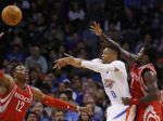 NBA: Westbrook dosiahol 15. triple-double v sezóne, napodobnil legendy
