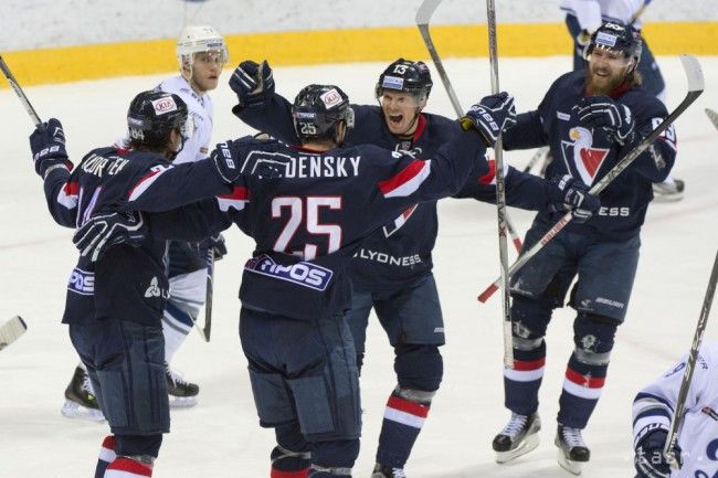 Slovan v budúcnosti bez Kašpara s Barkerom, alternatívou je aj Réway