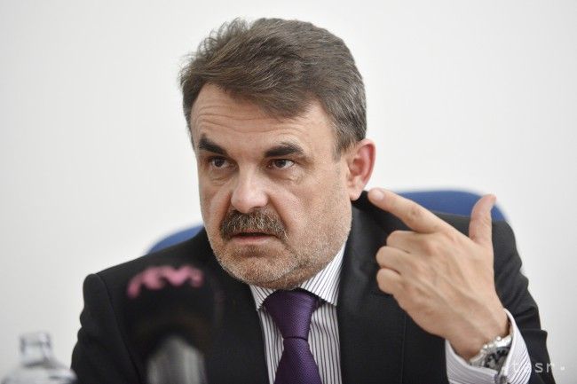 Čižnár vydal pokyn, aby sa preskúmal prípad úmrtia troch malých detí