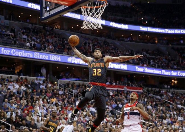 NBA: Warriors natiahli sériu domácich víťazstiev, zdolali Clippers
