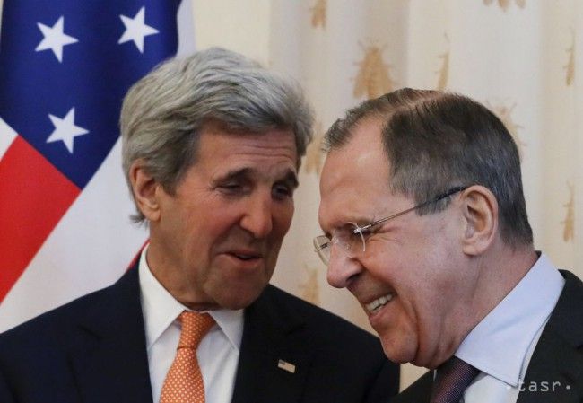 Kerry sa v Moskve stretol s Lavrovom, bude rokovať aj s Putinom