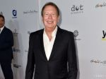 Zomrel známy americký komik Garry Shandling