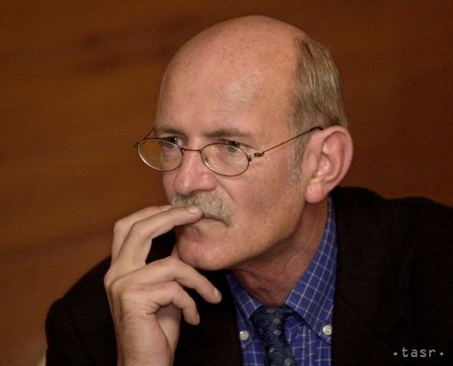 Renomovaný spisovateľ Ján Tužinský sa dnes dožíva 65 rokov