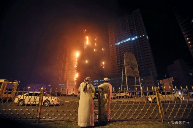 VIDEO: Dva mrakodrapy v Spojených arabských emirátoch zachvátil požiar