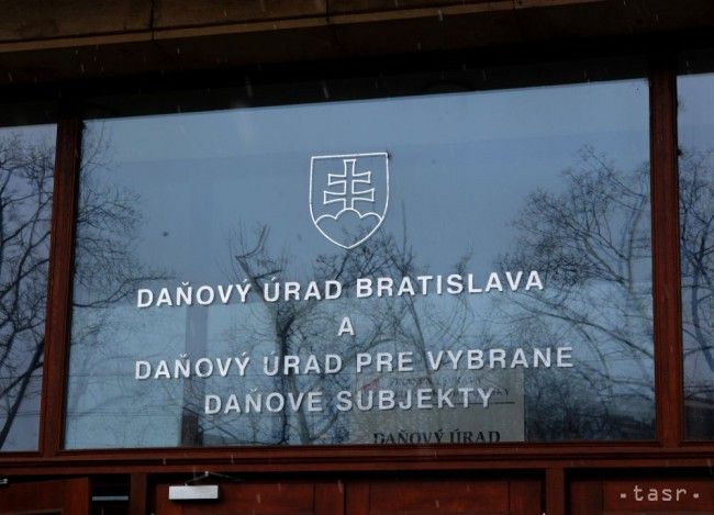 Vlani na Slovensku zaniklo 7083 firiem, dôvodom sú aj daňové licencie