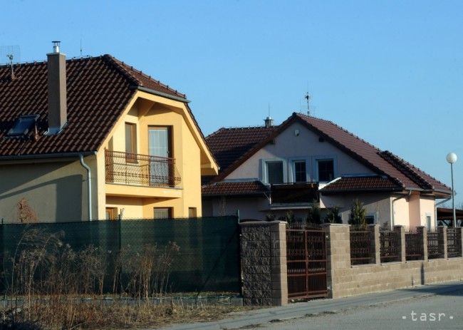 Páchateľ ukradol z domu v Beniakovciach hotovosť a veci za 12.200 eur