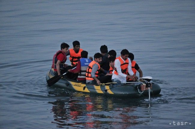 Turecké sily zachránili na mori vyše 70 migrantov