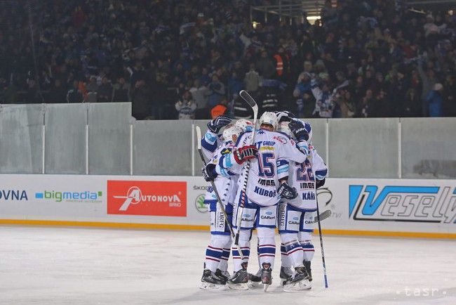 Kometa Brno predĺžila zmluvy s tromi Slovákmi a získala Ondřeja Němca
