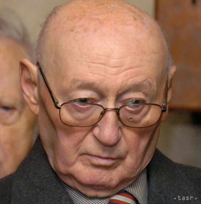 Umrel maďarský expolitik Biszku, ktorý bol súdený za vojnové zločiny