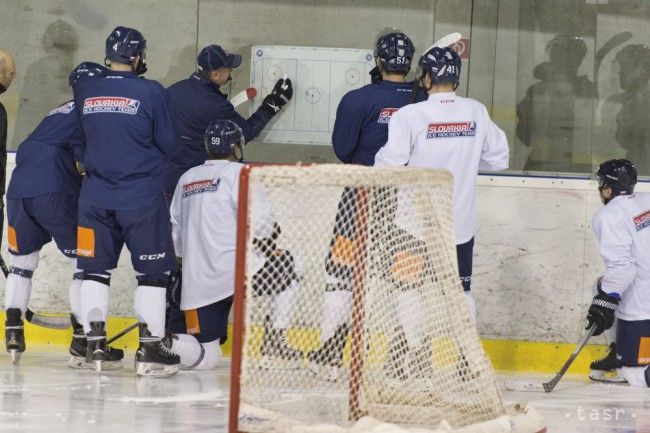 Slovákov čakajú prípravné zápasy s Fínmi. Severania so 6 hráčmi z KHL